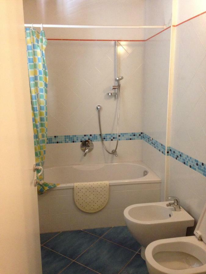 Elisa Apartman San Benedetto del Tronto Kültér fotó